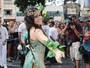 Famosos curtem blocos carnavalescos no Rio e em São Paulo