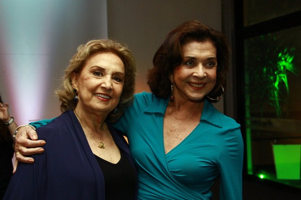 Eva Wilma e Betty Faria (Foto: Isac Luz / EGO)