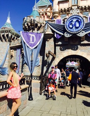 Jennifer Pamplona na Disney (Foto: Arquivo Pessoal)