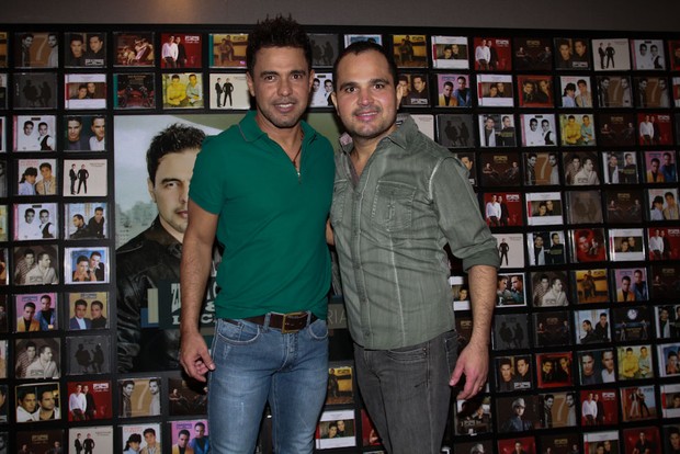 Zezé Di Camargo e Luciano após o show (Foto: Cláudio Augusto/Photo Rio News)