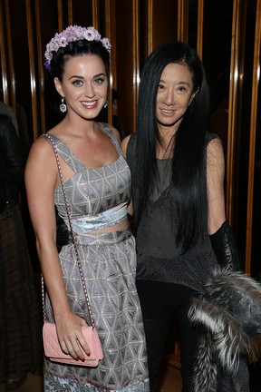 Katy Perry e Vera Wang em festa em Nova York, nos Estados Unidos (Foto: Rob Kim/ Getty Images)
