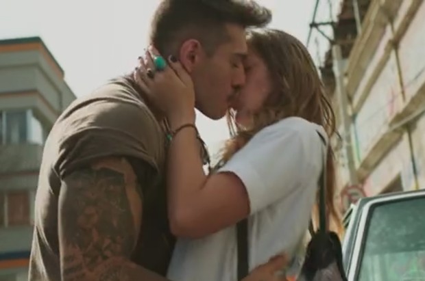 Beijo em Malhação (Foto: Divulgação / TV GLOBO)