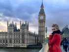 Em Londres, Ludmila Dayer tranquiliza fãs após atentado: 'Estamos bem'