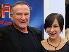 Zelda, filha de Robin Williams, lamenta a morte do pai: ‘Sinto a sua falta’