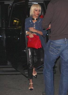 Rihanna em Nova York, nos Estados Unidos (Foto: Splash News/ Agência)