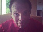 Aos 72 anos, Muhammad Ali luta contra pneumonia em hospital, diz site