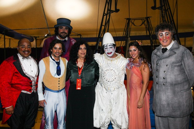 Gal Costa confere espetáculo do Cirque du Soleil (Foto: Manuela Scarpa/Foto Rio News)