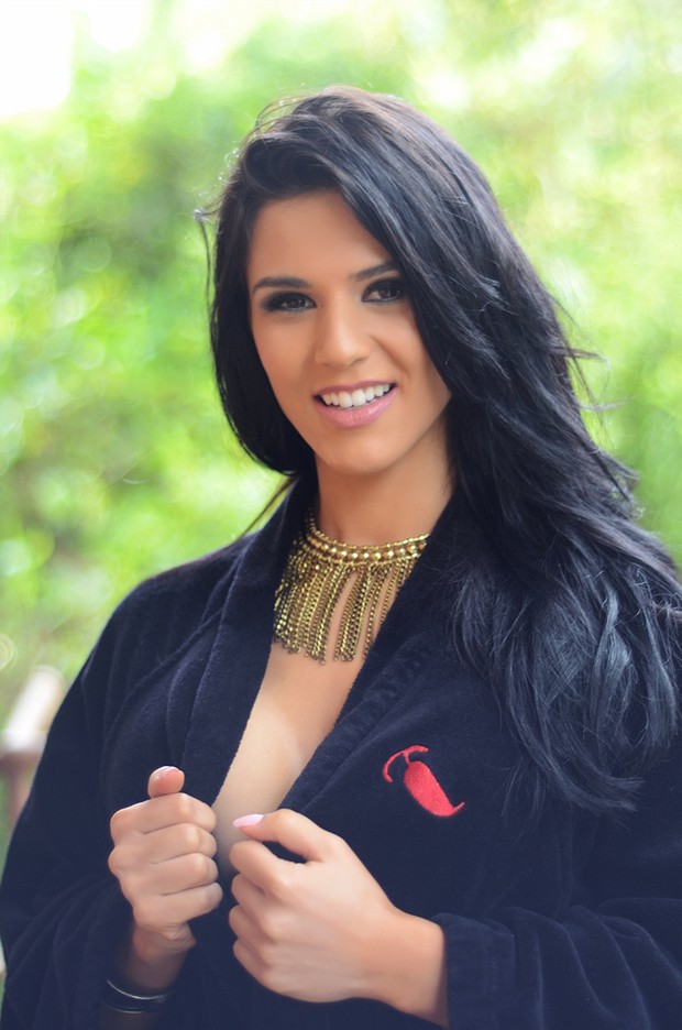 Eva Andressa fotografa para Sexy (Foto: Revista Sexy/Divulgação)