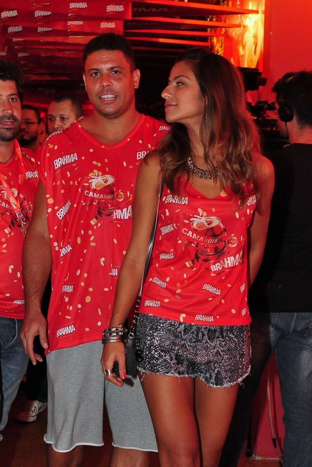 Ronaldo e a namorada, Paula (Foto: Roberto Teixeira/EGO)