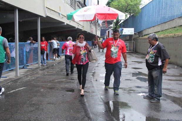 Christiane Torloni chegando na Sapucai para o desfile das campeãs (Foto: Rodrigo dos Anjos / AgNews)