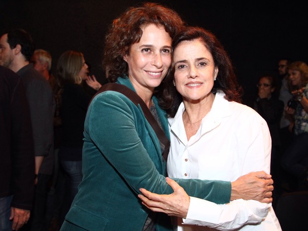 Andréa Beltrão e Marieta Severo em evento na Zona Sul do Rio (Foto: Ag. News)
