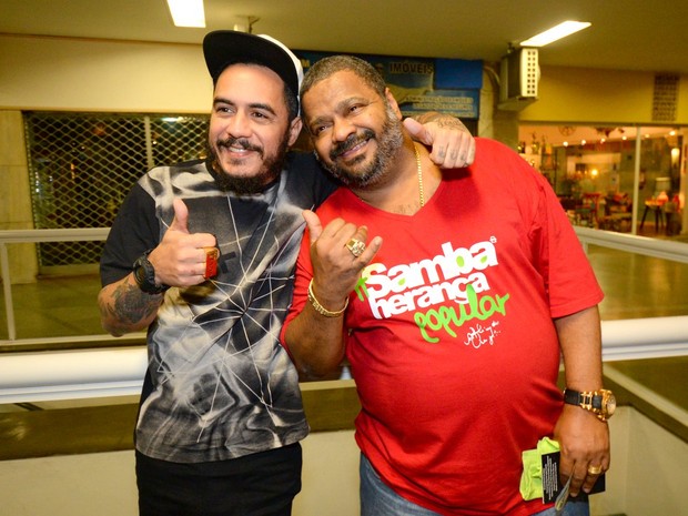 Marcelo D2 e Arlindo Cruz em show na Zona Sul do Rio (Foto: Léo Marinho/ Ag. News)