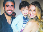 Luana Piovani mostra clique com marido e filho e elogia beleza dos dois