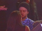 Foto mostra Justin Timberlake em clima de romance com morena