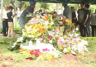 Enterro de Inezita Barroso (Foto: Iwi Onodera / EGO)