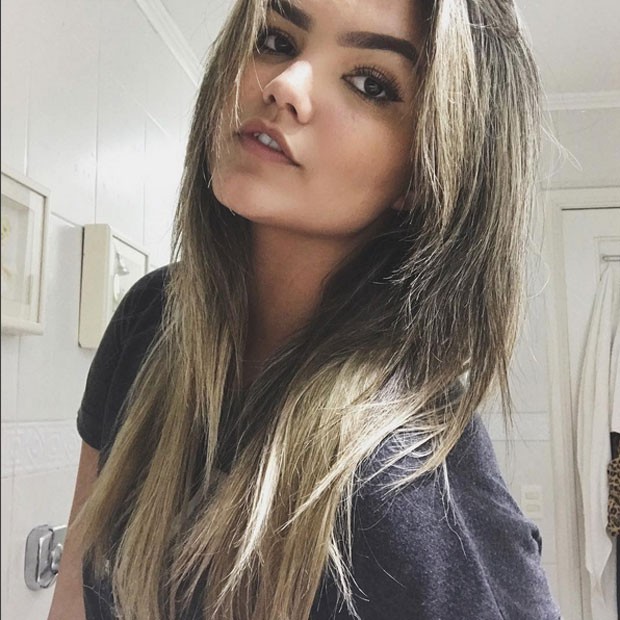 Suzanna Freitas, filha de Kelly Key, posa para selfie (Foto: Instagram/ Reprodução)