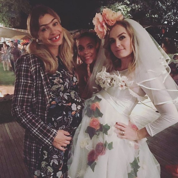 Angélica, Carolina Dieckmann e Grazi Massafera (Foto: Reprodução / Instagram)