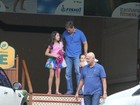 Edson Celulari busca a filha no balé, no Rio
