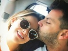 Namorada de Henri Castelli ganha beijinho em foto: 'Meu amor'
