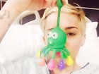 Miley Cyrus tem forte reação alérgica e cancela show, diz site