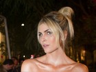 Julia Faria usa joias avaliadas em R$ 1 milhão em festa de 'Haja Coração'