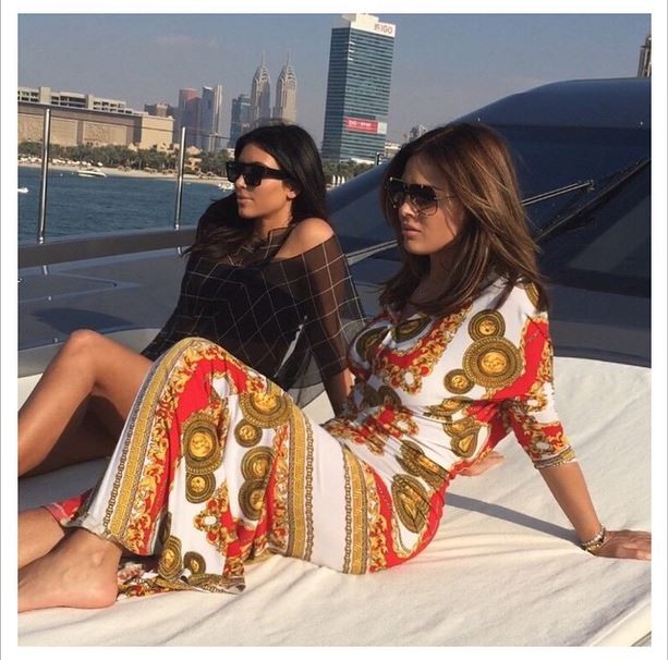 Kim Kardashian e amiga (Foto: Instagram)