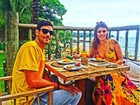 Fran e Diego curtem lua de mel em Ilhabela, litoral de SP