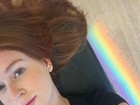 Marina Ruy Barbosa posta foto de cara lavada para mostrar arco-íris