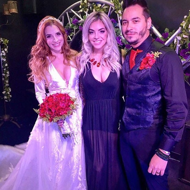Ex-BBB Clara Aguilar, Mayra Dias Gomes e o produtor musical Giu Daga em Las Vegas, nos Estados Unidos (Foto: Instagram/ Reprodução)