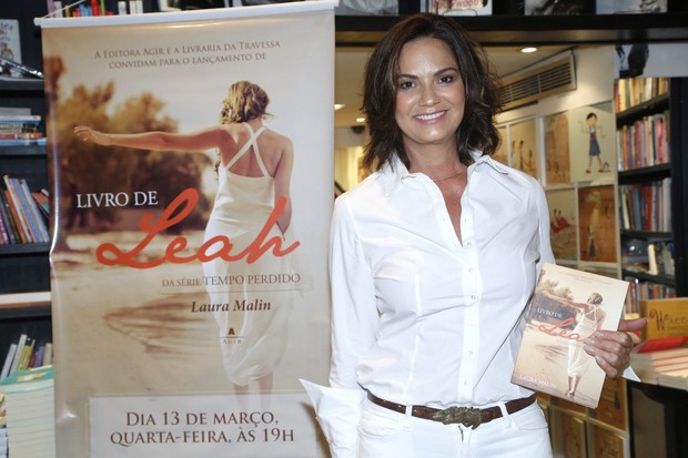 Luiza Brunet em lançamento de livro no Rio (Foto: Roberto Filho/ Ag. News)