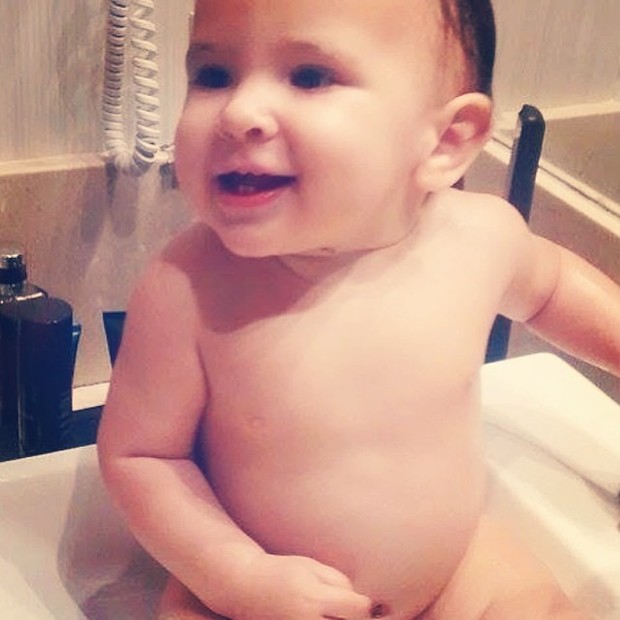 Priscila Pires posta foto do filho (Foto: Instagram / Reprodução)