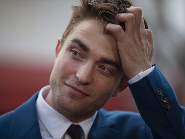 Robert Pattinson em première de filme em Los Angeles, nos Estados Unidos (Foto: Mario Anzuoni/ Reuters)
