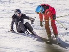 Kate Moss sofre acidente na neve e tem ruptura em ligamentos do joelho