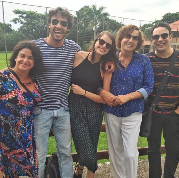 Haja Coração: Grace Gianoukas, Nando Rodrigues, Agatha Moreira, Claudia Jimenez e Marcelo Medici (Foto: Reprodução/Instagram)