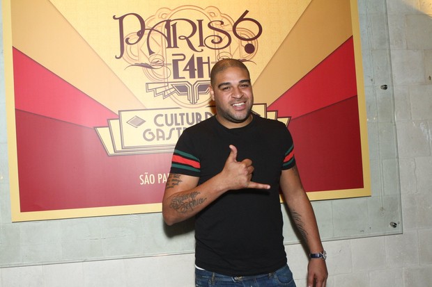 Adriano (Foto: RAPHAEL MESQUITA / FOTO RIO NEWS)