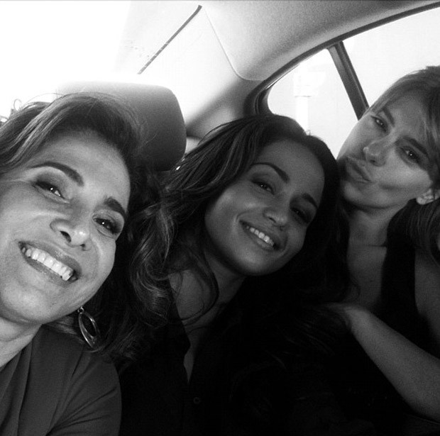 Totia Meireles, Nanda Costa e Carolina Dieckmann  (Foto: Reprodução/Instagram)