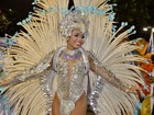 Veja as musas que desfilaram no segundo dia de desfiles da série A, no Rio