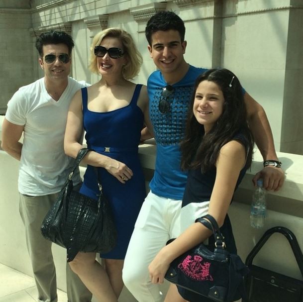Claudia Raia e familia (Foto: Instagram/Reprodução)