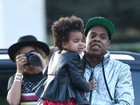 Beyoncé e Jay-Z têm dia de turistas com a filha na França