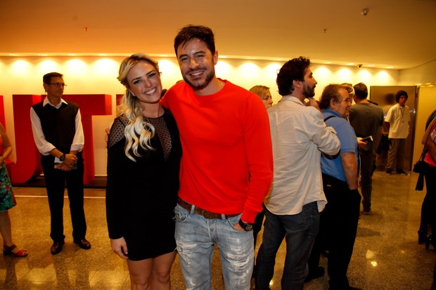 Ricardo Tozzi e Nathalia Rodrigues (Foto: Marcos Ribas/Brazil News)