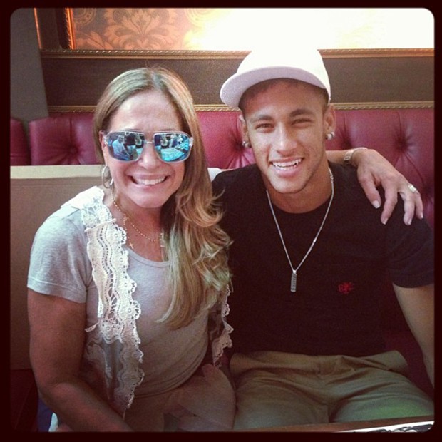 Susana Vieira posta foto com Neymar (Foto: Instagram / Reprodução)