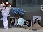 Calçada de hotel vira memorial para Cory Monteith