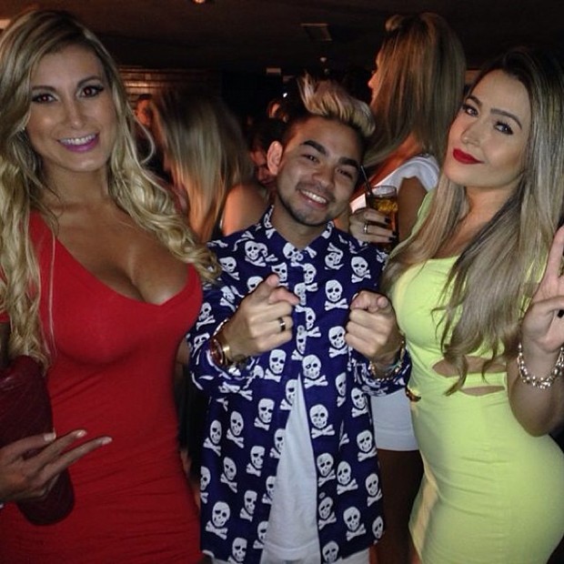 Andressa Urach, Yudi e Camila Braga em boate em São Paulo (Foto: Instagram/ Reprodução)
