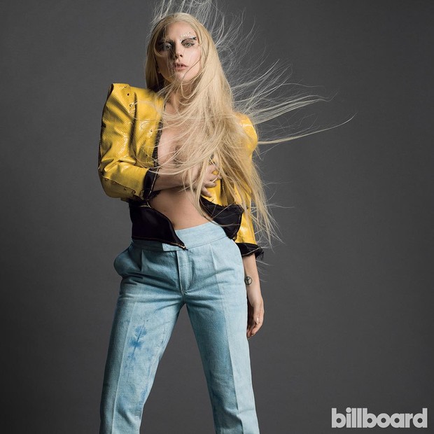 Lady Gaga é eleita a mulher do ano pela revista Billboard (Foto: Reprodução)