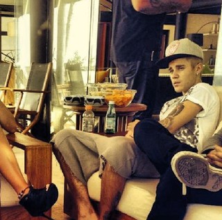 Justin Bieber em mansão que alugou durante sua estadia no Rio  (Foto: Instagram/ Reprodução)
