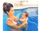 Kelly Key mostra clique fofo com o filho na piscina 