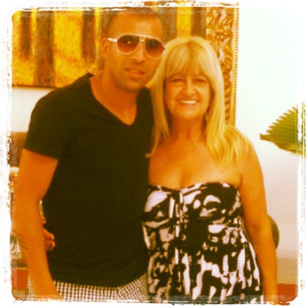 Emerson Sheik posta foto com a mãe (Foto: Instagram / Reprodução)