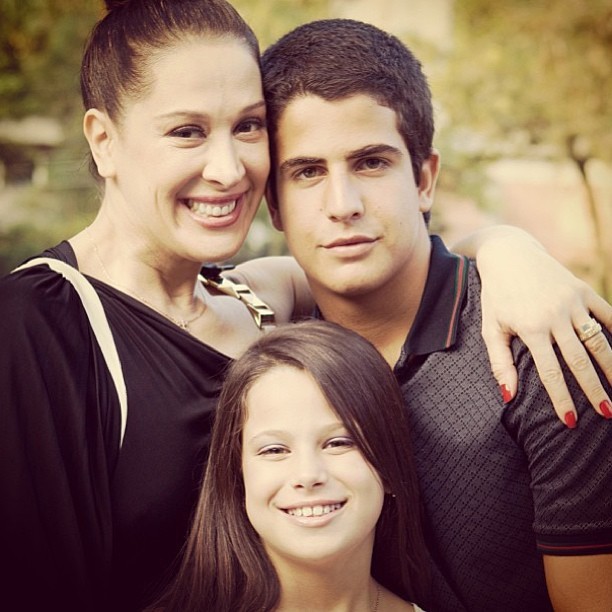 Claudia Raia e filhos (Foto: Instagram / Reprodução)
