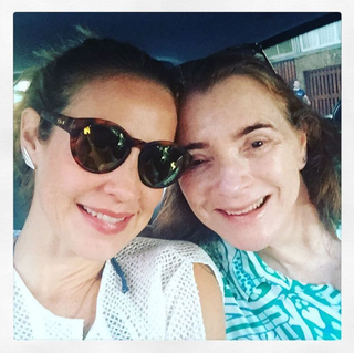Luana Piovani com a mãe, Francis Piovani (Foto: Reprodução / Instagram)