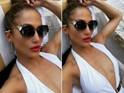 Jennifer Lopez posa para selfie de maiô decotado e ganha elogios